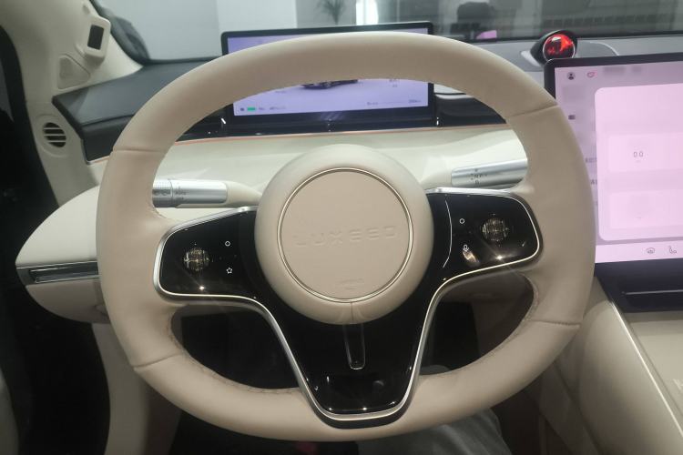 Used Hima Luxeed S7 2024 Pro Rear-Drive Long-Range Version Steering Wheel