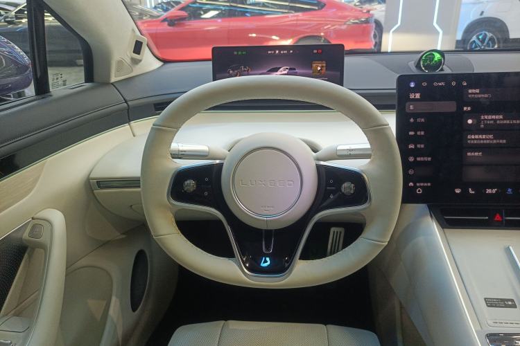Used Hima Luxeed S7 2024 Max+ Rear-Drive Ultra-Range Intelligent Driving Edition Steering Wheel