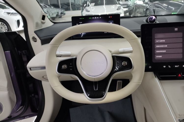 Used Hima Luxeed S7 2024 Ultra Four-Wheel Drive Flagship Edition Steering Wheel