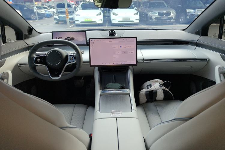 Used Hima Luxeed S7 2024 Max Rear-Drive Long-Range Intelligent Driving Version Center Console