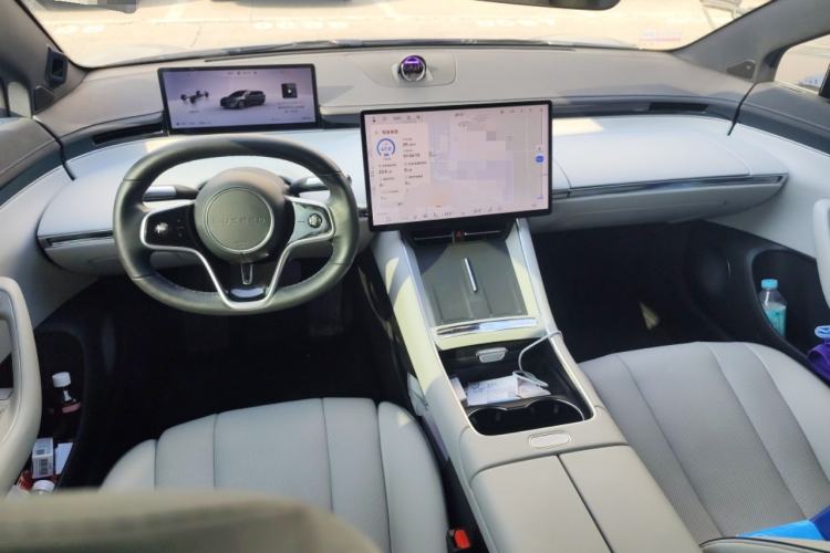 Used Hima Luxeed S7 2024 Max+ Rear-Drive Ultra-Range Intelligent Driving Edition Center Console