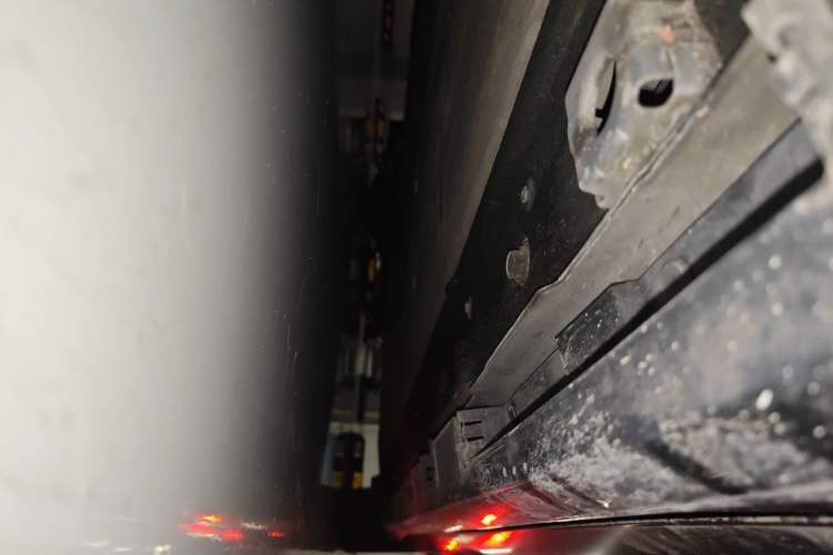 Used Hima Luxeed S7 2024 Max Rear-Drive Long-Range Intelligent Driving Version Chassis Front Left