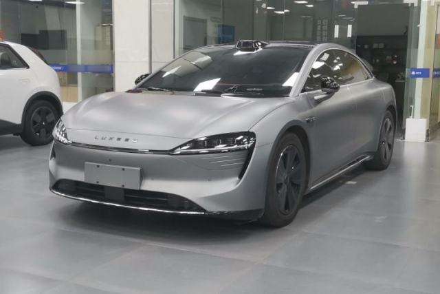 Used Hima Luxeed S7 2024 Max Rear-Drive Long-Range Intelligent Driving Version