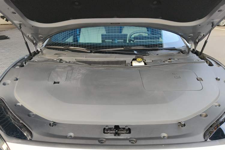 Used Hima Luxeed S7 2024 Max Rear-Drive Long-Range Intelligent Driving Version Engine Bay