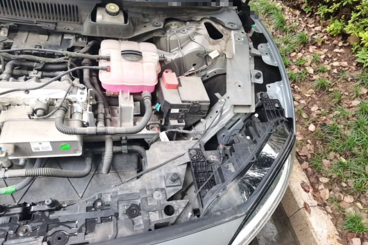 Used Hima Luxeed S7 2024 Max RS Engine Bay Left