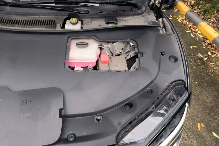 Used Hima Luxeed S7 2024 Ultra Four-Wheel Drive Flagship Edition Engine Bay Left