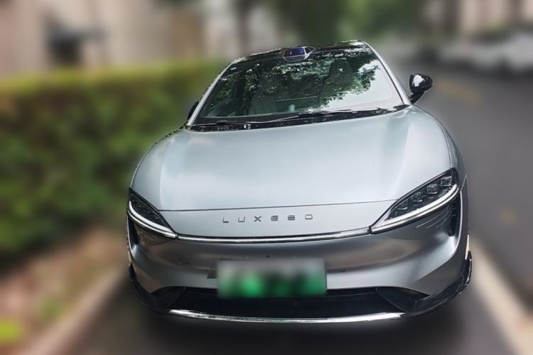 Used Hima Luxeed S7 2024 Max RS Front