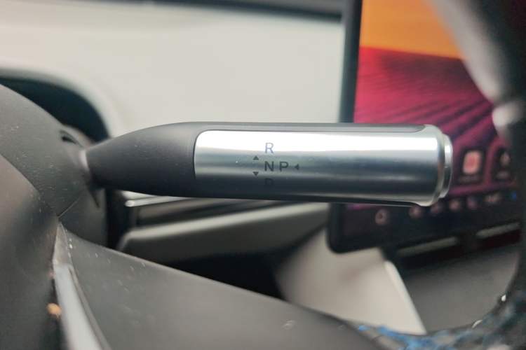 Used Hima Luxeed S7 2024 Max RS Gear Lever