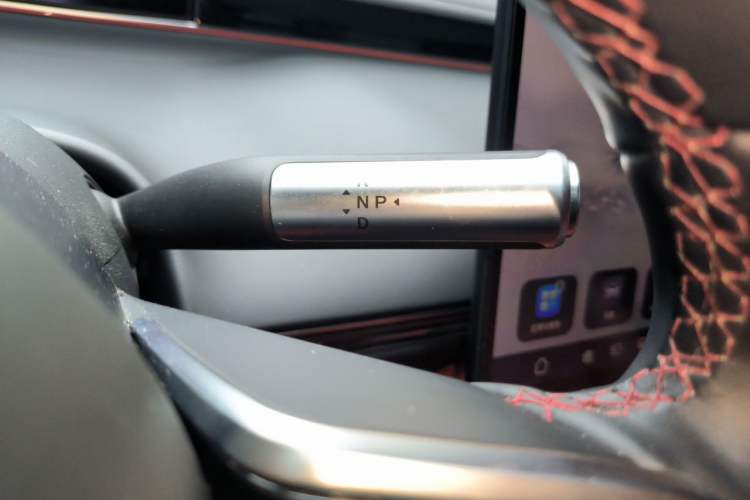 Used Hima Luxeed S7 2024 Ultra Four-Wheel Drive Flagship Edition Gear Lever