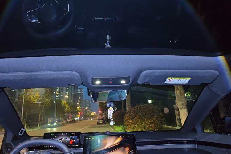 Used Hima Luxeed S7 2024 Max+ Rear-Drive Ultra-Range Intelligent Driving Edition Headliner