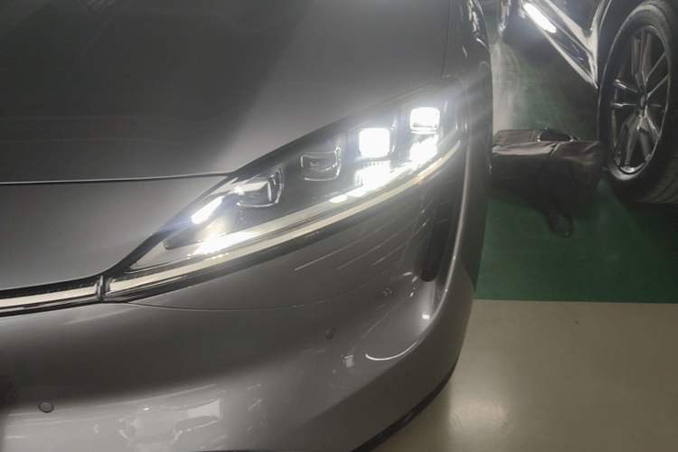 Used Hima Luxeed S7 2024 Pro Model Left Front Headlight
