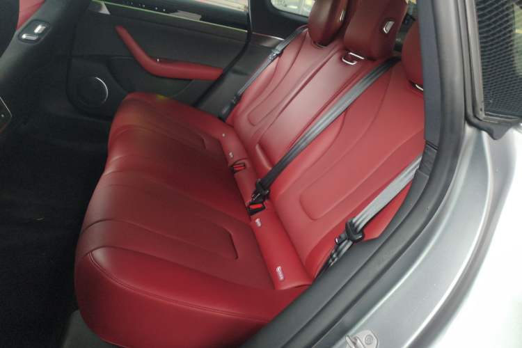 Used Hima Luxeed S7 2024 Pro Rear-Drive Long-Range Version Left Rear Seat