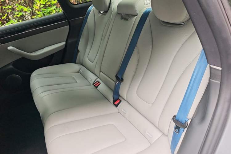 Used Hima Luxeed S7 2024 Max RS Left Rear Seat