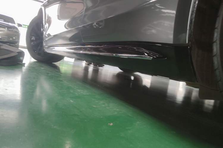 Used Hima Luxeed S7 2024 Pro Model Left Side Sill