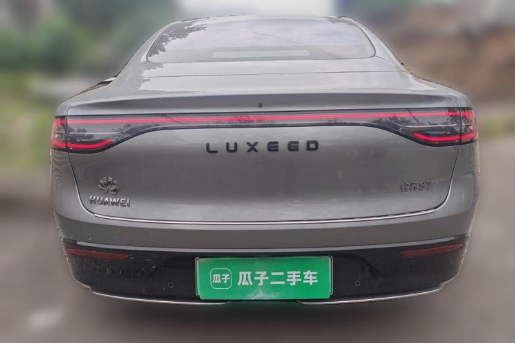 Used Hima Luxeed S7 2024 Max Rear