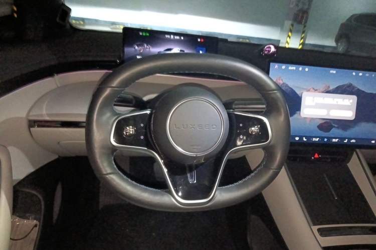 Used Hima Luxeed S7 2024 Max RS Steering Wheel
