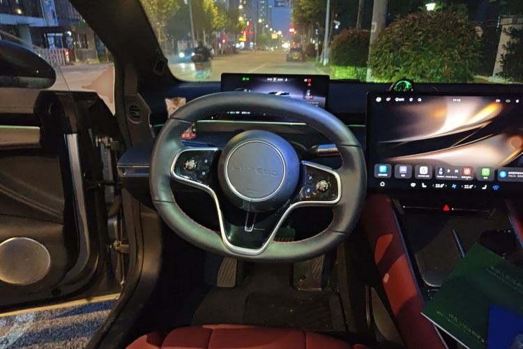 Used Hima Luxeed S7 2024 Max+ Rear-Drive Ultra-Range Intelligent Driving Edition Steering Wheel