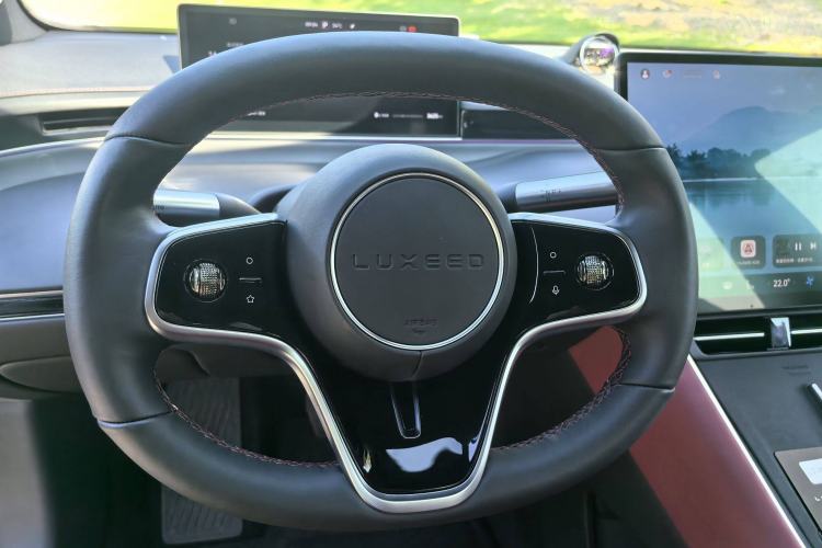 Used Hima Luxeed S7 2024 Max Steering Wheel