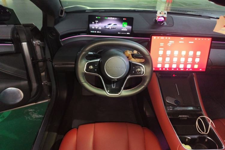 Used Hima Luxeed S7 2024 Max Rear-Drive Long-Range Intelligent Driving Version Steering Wheel