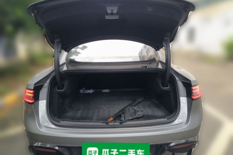 Used Hima Luxeed S7 2024 Ultra Four-Wheel Drive Flagship Edition Trunk