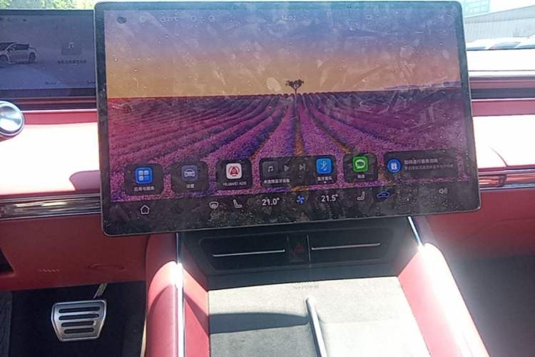 Used Hima Luxeed S7 2024 Max+ Rear-Drive Ultra-Range Intelligent Driving Edition Audio And AC Panel