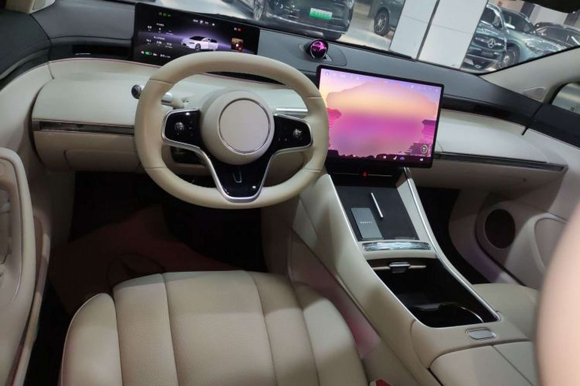 Used Hima Luxeed S7 2024 Max Rear-Drive Long-Range Intelligent Driving Version Center Console