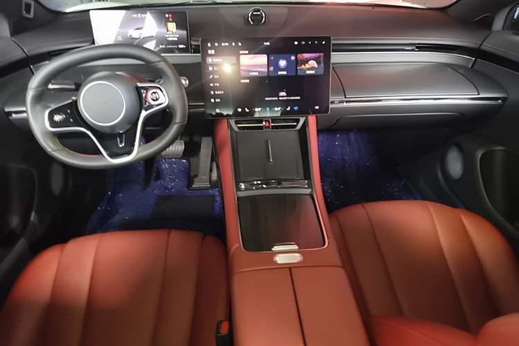 Used Hima Luxeed S7 2024 Max Rear-Drive Long-Range Intelligent Driving Version Center Console