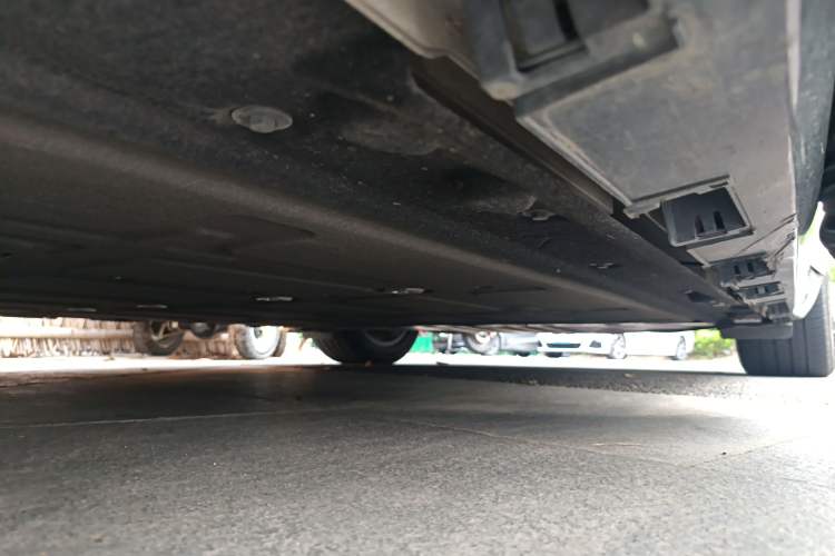 Used Hima Luxeed S7 2024 Max+ Rear-Drive Ultra-Range Intelligent Driving Edition Chassis Front Left