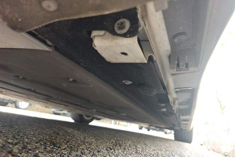 Used Hima Luxeed S7 2024 Max Chassis Rear Right