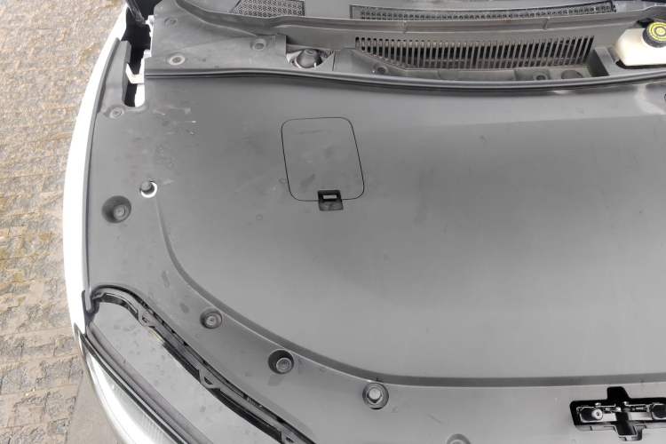 Used Hima Luxeed S7 2024 Max Rear-Drive Long-Range Intelligent Driving Version Engine Bay Right