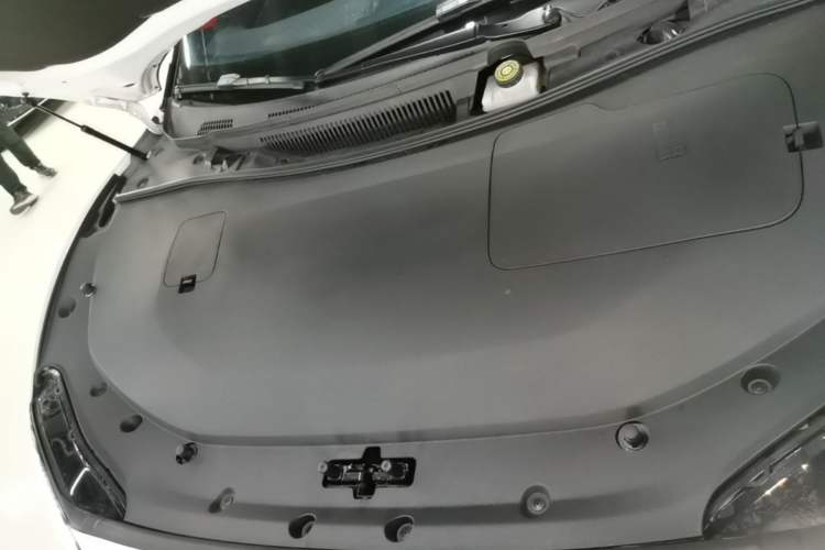 Used Hima Luxeed S7 2024 Max Rear-Drive Long-Range Intelligent Driving Version Engine Bay