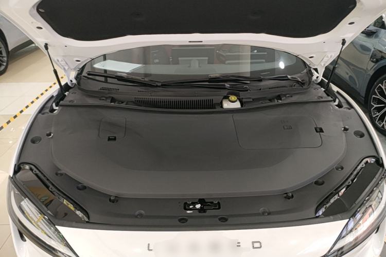Used Hima Luxeed S7 2024 Max Engine Bay