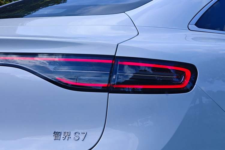 Used Hima Luxeed S7 2024 Max+ Rear-Drive Ultra-Range Intelligent Driving Edition Exterior 10