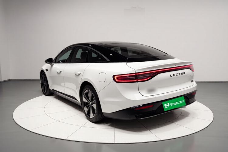 Used Hima Luxeed S7 2024 Max Rear-Drive Long-Range Intelligent Driving Version Exterior 2