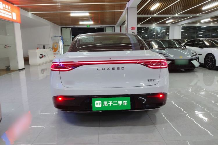 Used Hima Luxeed S7 2024 Max+ Rear-Drive Ultra-Range Intelligent Driving Edition Exterior 4