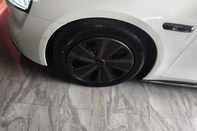 Used Hima Luxeed S7 2024 Max Rear-Drive Long-Range Intelligent Driving Version Exterior 4