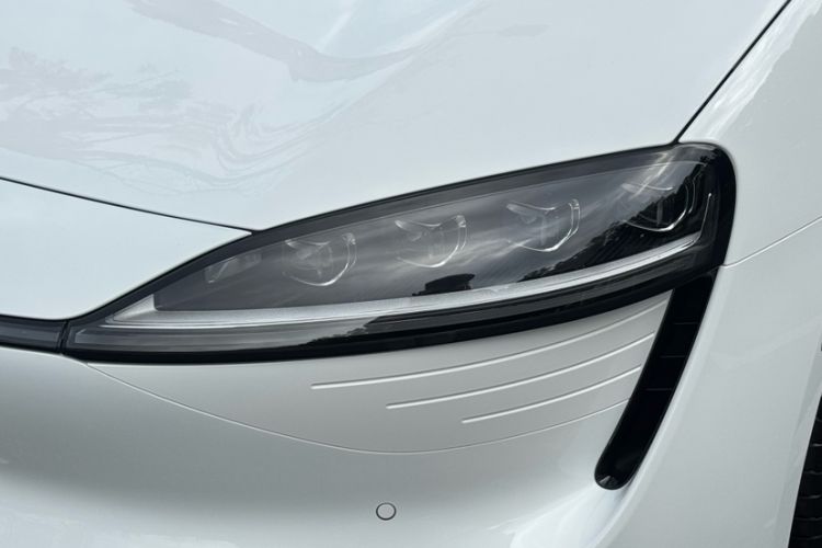 Used Hima Luxeed S7 2024 Max RS Exterior 8