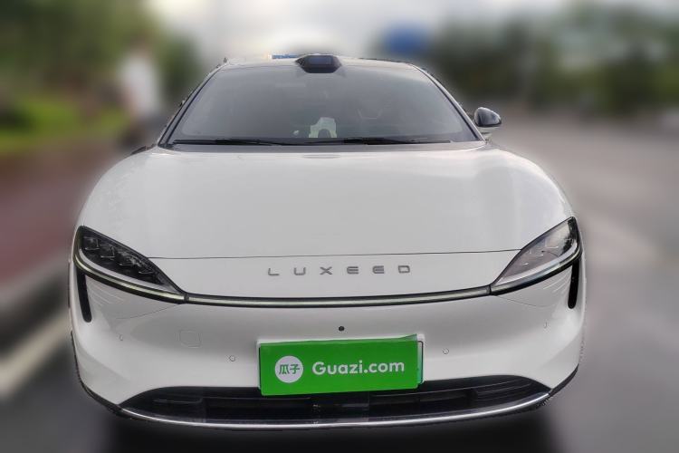 Used Hima Luxeed S7 2024 Max Rear-Drive Long-Range Intelligent Driving Version Front