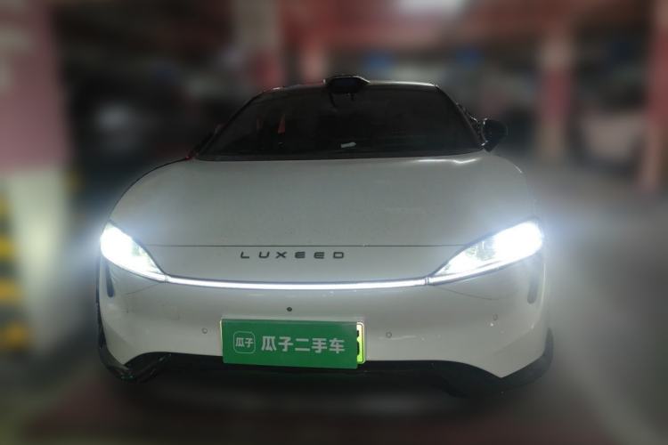 Used Hima Luxeed S7 2024 Max RS Front