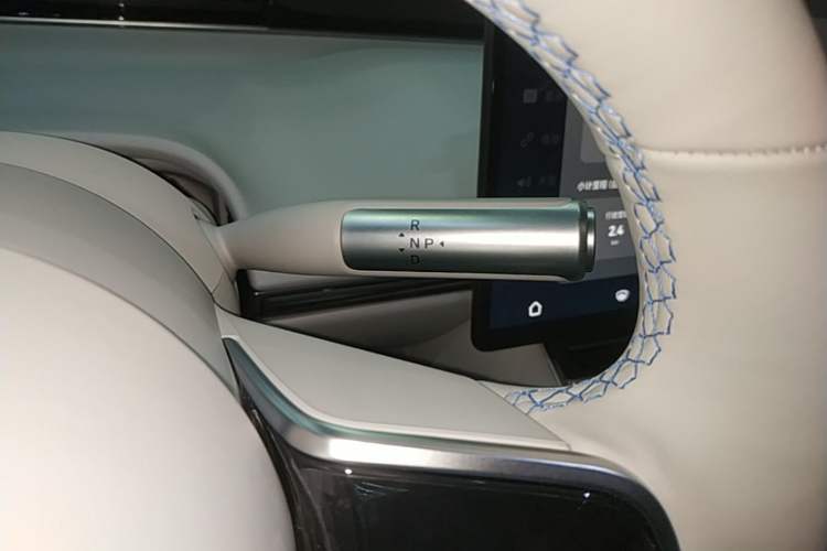 Used Hima Luxeed S7 2024 Pro Model Gear Lever