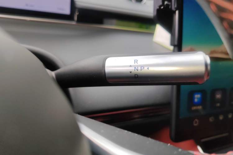 Used Hima Luxeed S7 2024 Max Rear-Drive Long-Range Intelligent Driving Version Gear Lever