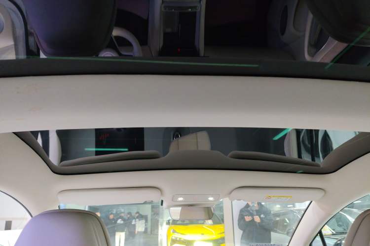 Used Hima Luxeed S7 2024 Max+ Rear-Drive Ultra-Range Intelligent Driving Edition Headliner
