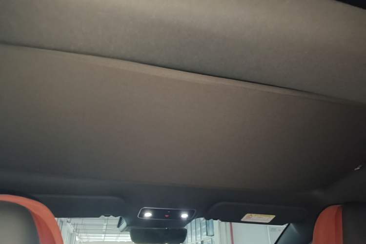 Used Hima Luxeed S7 2024 Max RS Four-Wheel-Drive Performance Edition Headliner