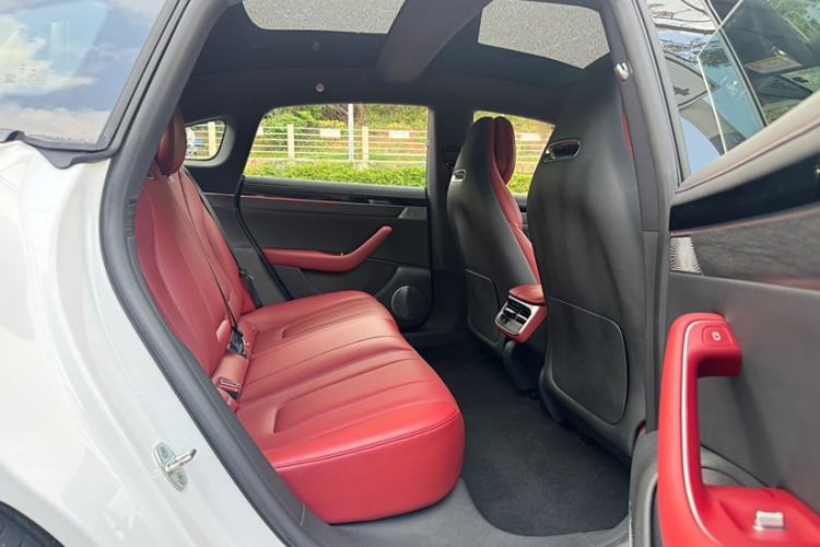 Used Hima Luxeed S7 2024 Max RS Interior 10