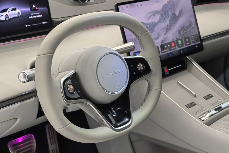 Used Hima Luxeed S7 2024 Max+ Rear-Drive Ultra-Range Intelligent Driving Edition Interior 4