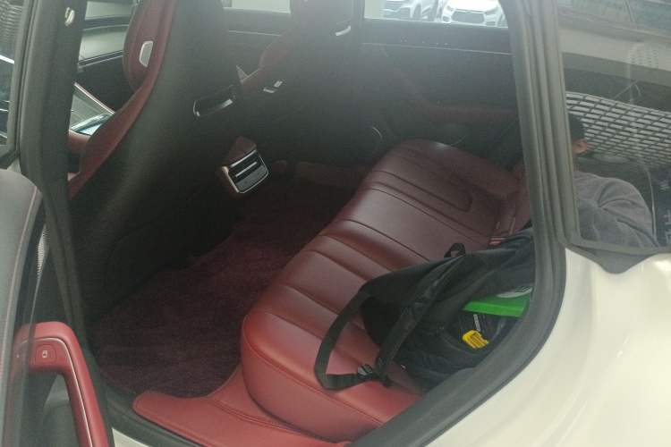 Used Hima Luxeed S7 2024 Max Interior 4