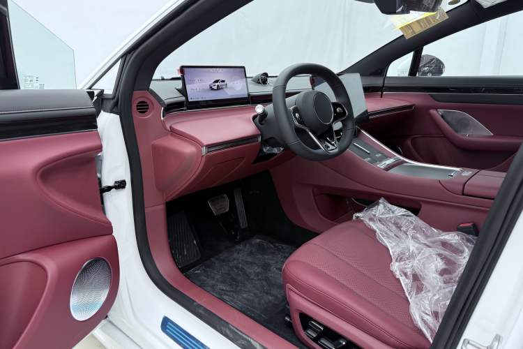 Used Hima Luxeed S7 2024 Pro Model Interior 5