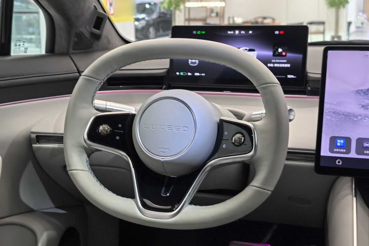 Used Hima Luxeed S7 2024 Max+ Rear-Drive Ultra-Range Intelligent Driving Edition Interior 5