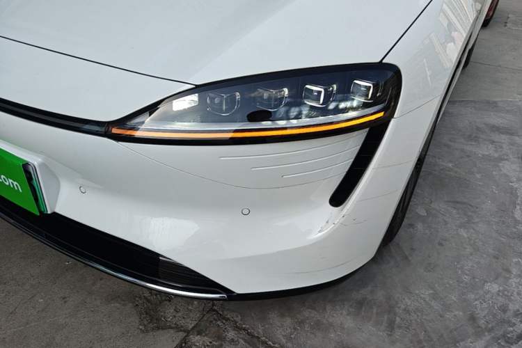 Used Hima Luxeed S7 2024 Max+ Left Front Headlight