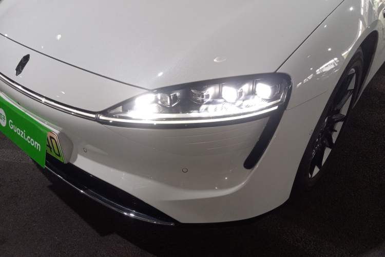 Used Hima Luxeed S7 2024 Pro Model Left Front Headlight